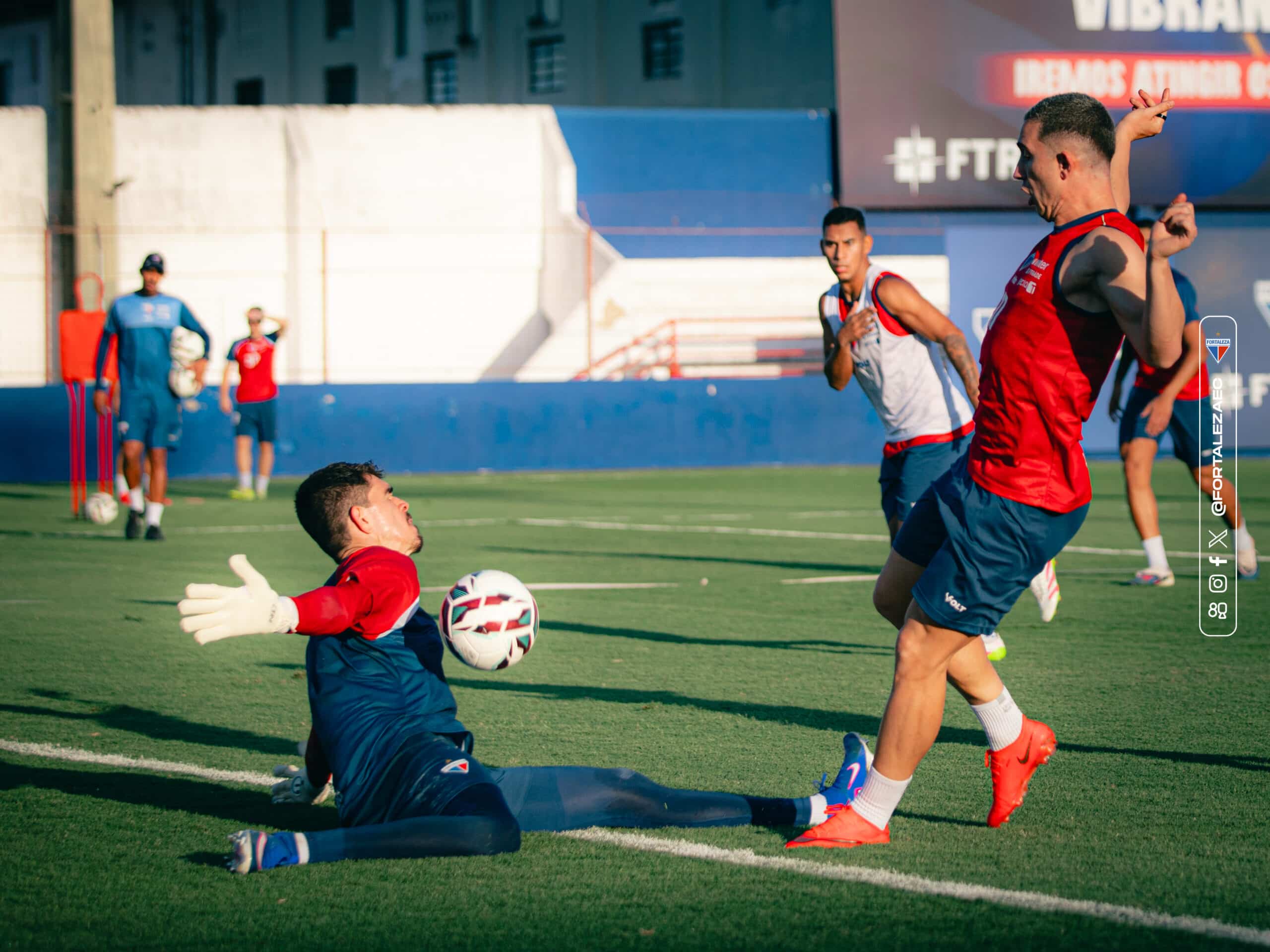 Fortaleza inicia preparação para confronto direto com o Criciúma